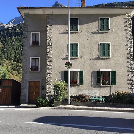 Charlotte Casa Vacanze Villa di Chiavenna ภายนอก รูปภาพ