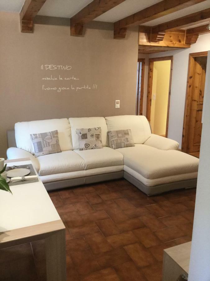 Charlotte Casa Vacanze Villa di Chiavenna ภายนอก รูปภาพ