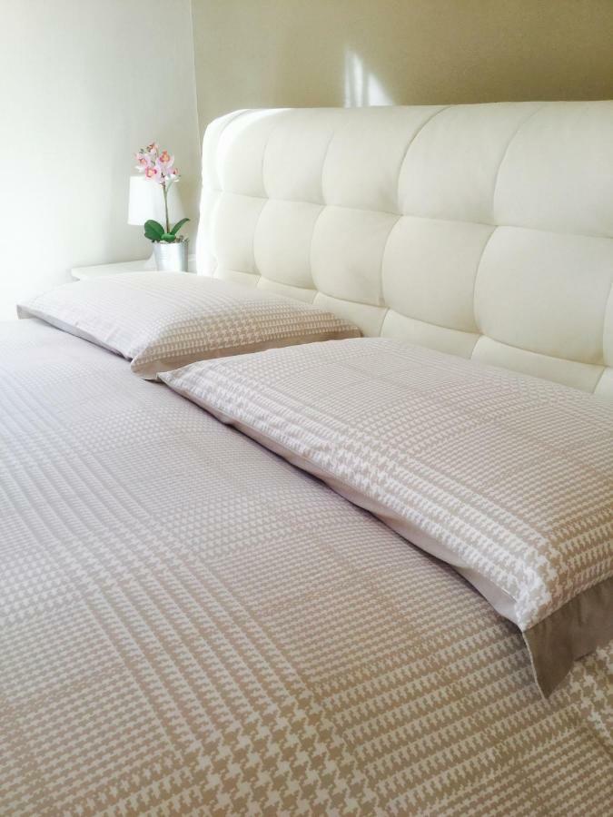 Charlotte Casa Vacanze Villa di Chiavenna ภายนอก รูปภาพ